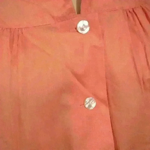 Meta Button Up Shirt, Uniform, Volunteers, Scrubs, Coat, or Jacket - Medium - Picture 3 of 14